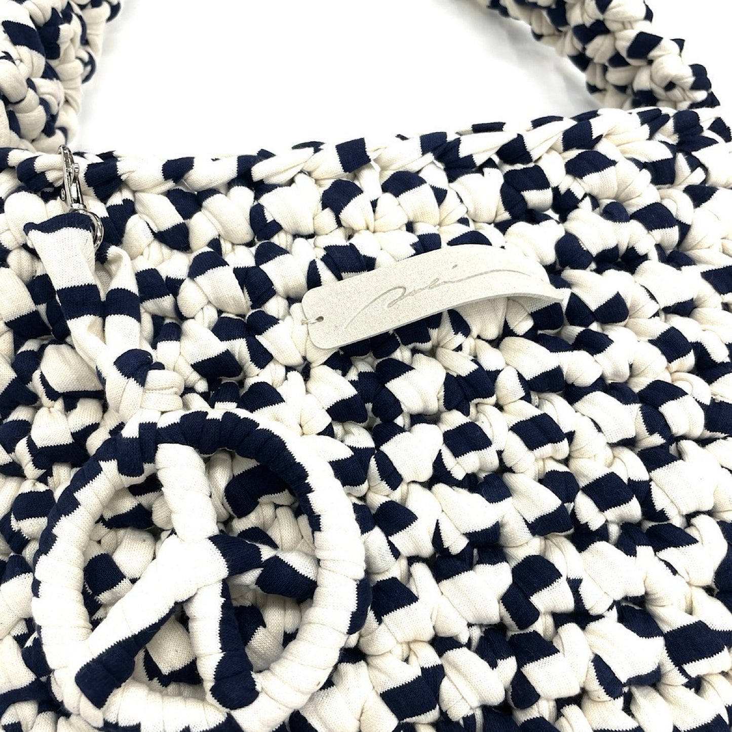 Upcycle Crochet Bag ホワイト×ネイビー