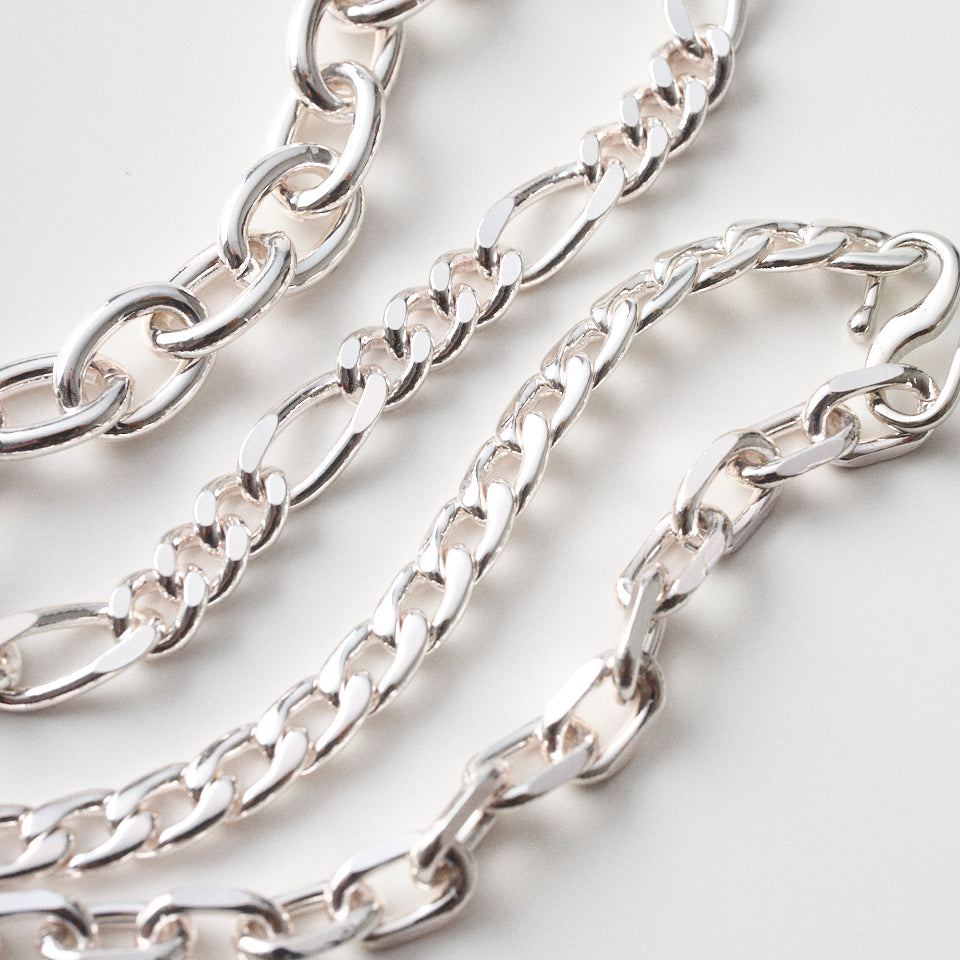 Asymmetry mix chain bracelet