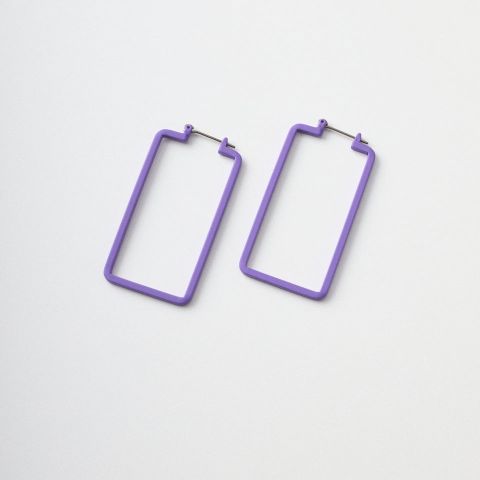 Matt color square pierce