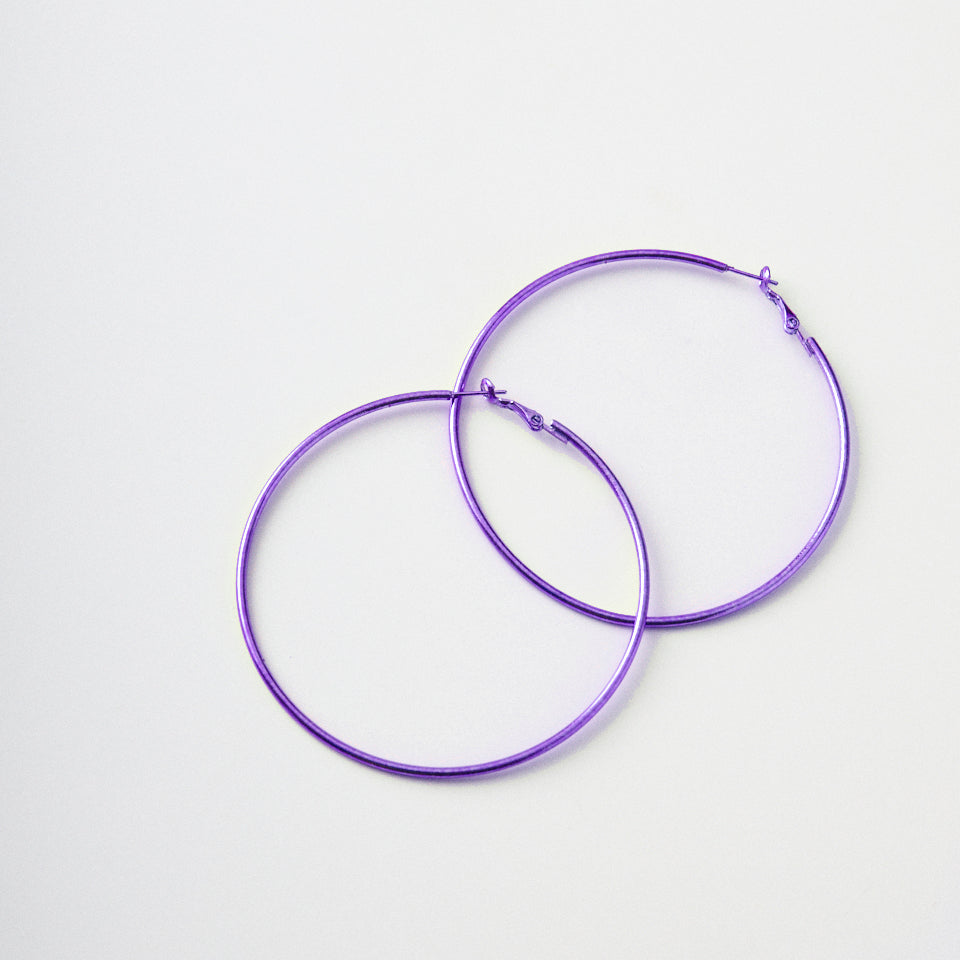 Neon color hoop pierce