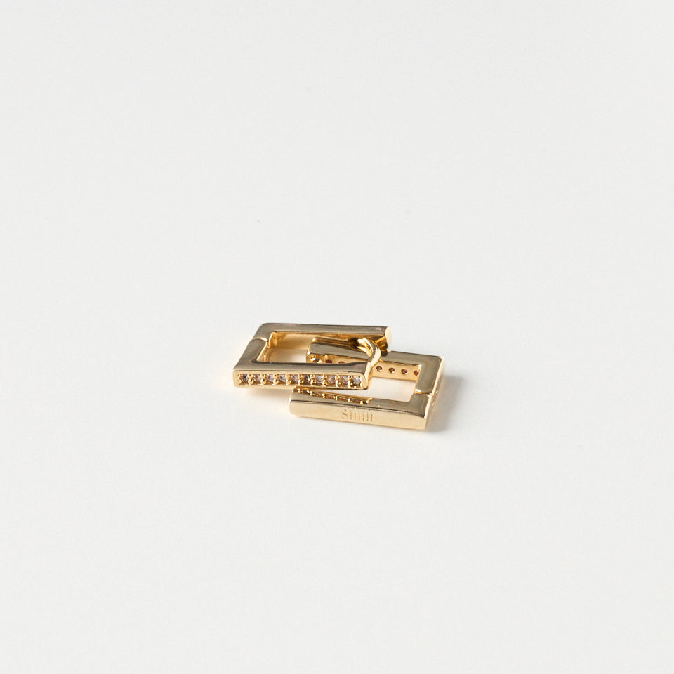 Zirconia rectangle pierce