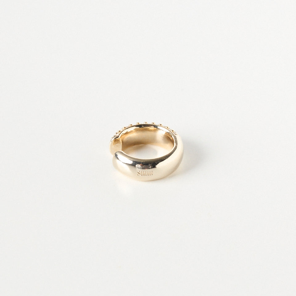 Zirconia bulge ear cuff