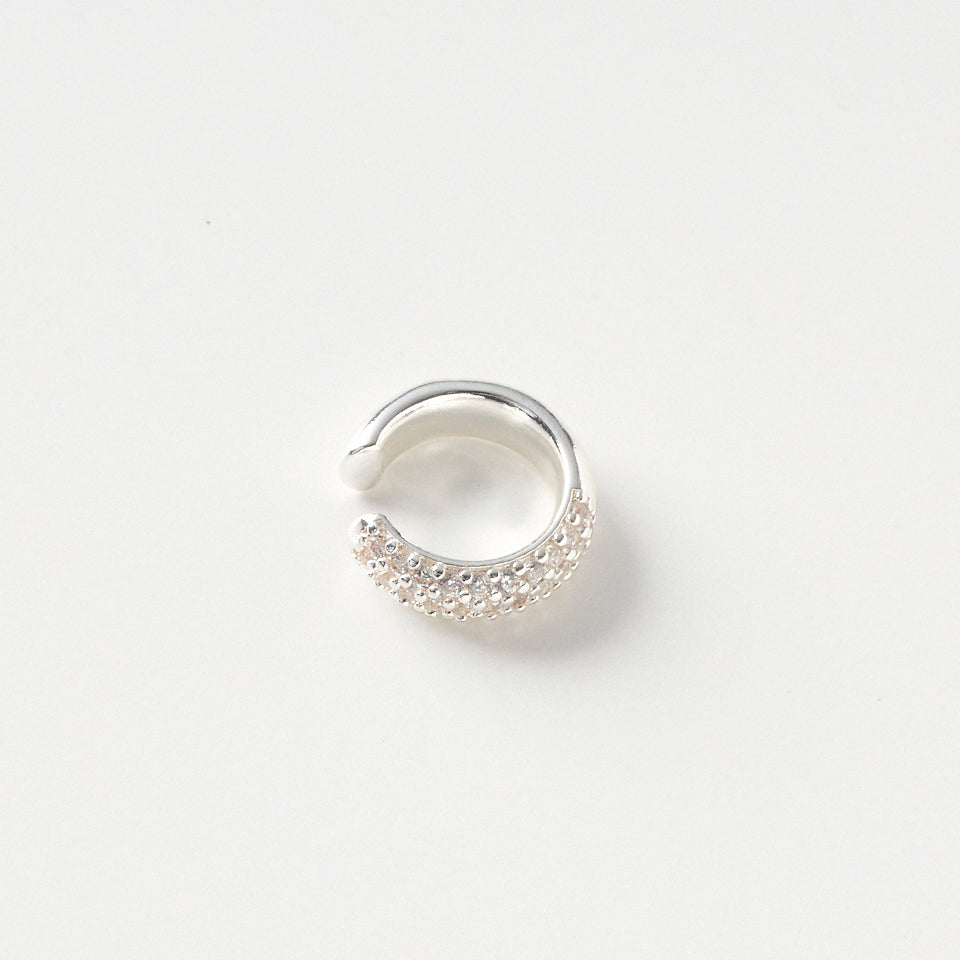 Zirconia bulge ear cuff