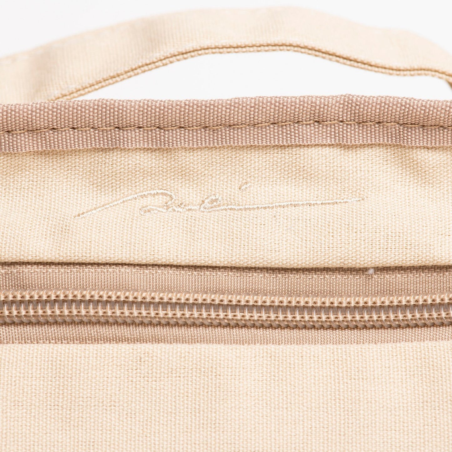 AMENITY POUCH/Beige