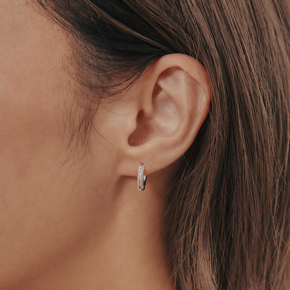 Zirconia hoop pierce
