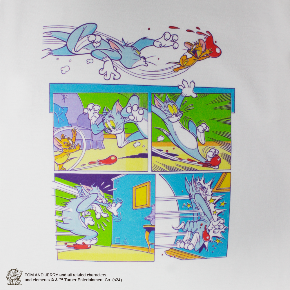 "Do fight happily" T-Shirt 【注文確認後2週間以内に発送予定】