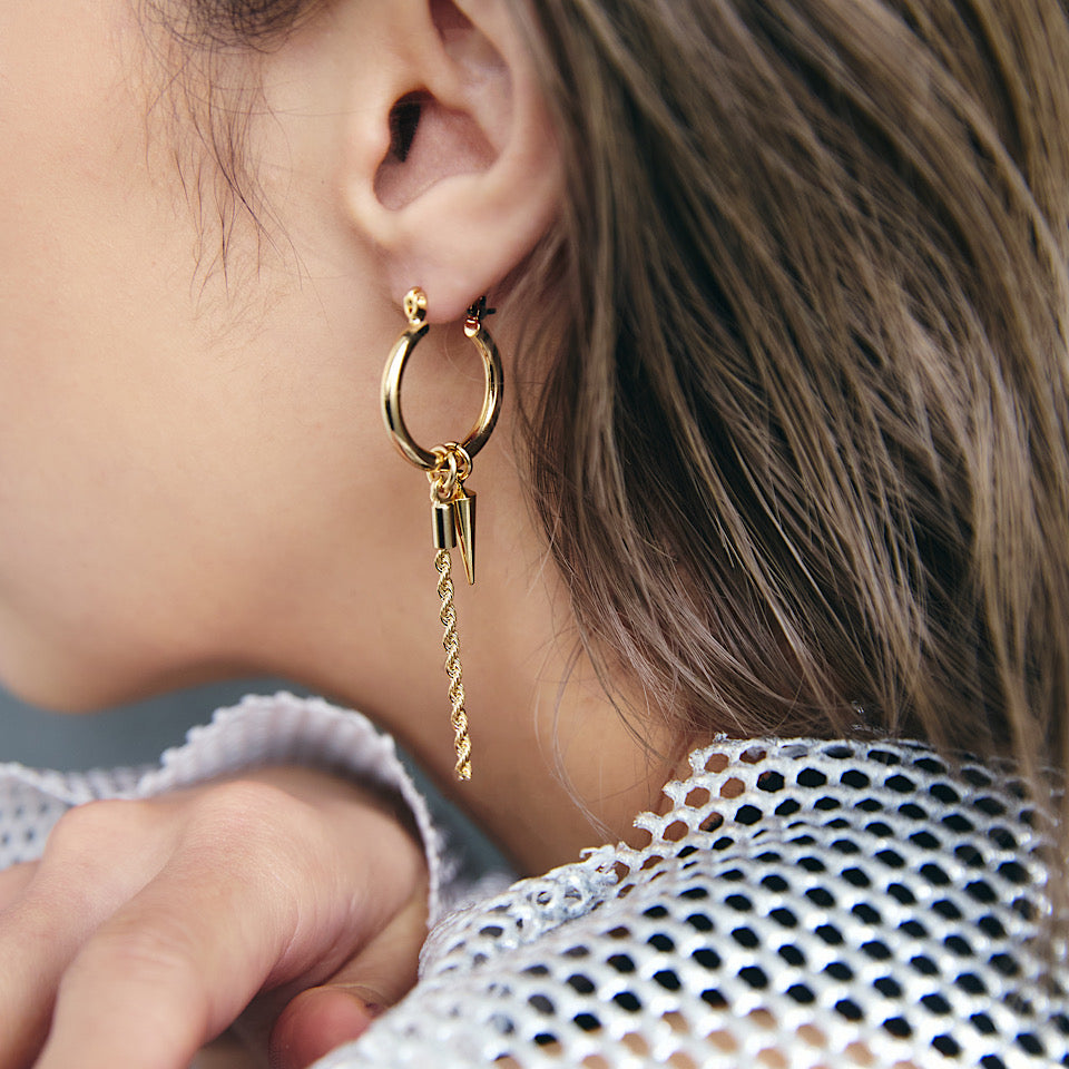Simple basic hoop pierce