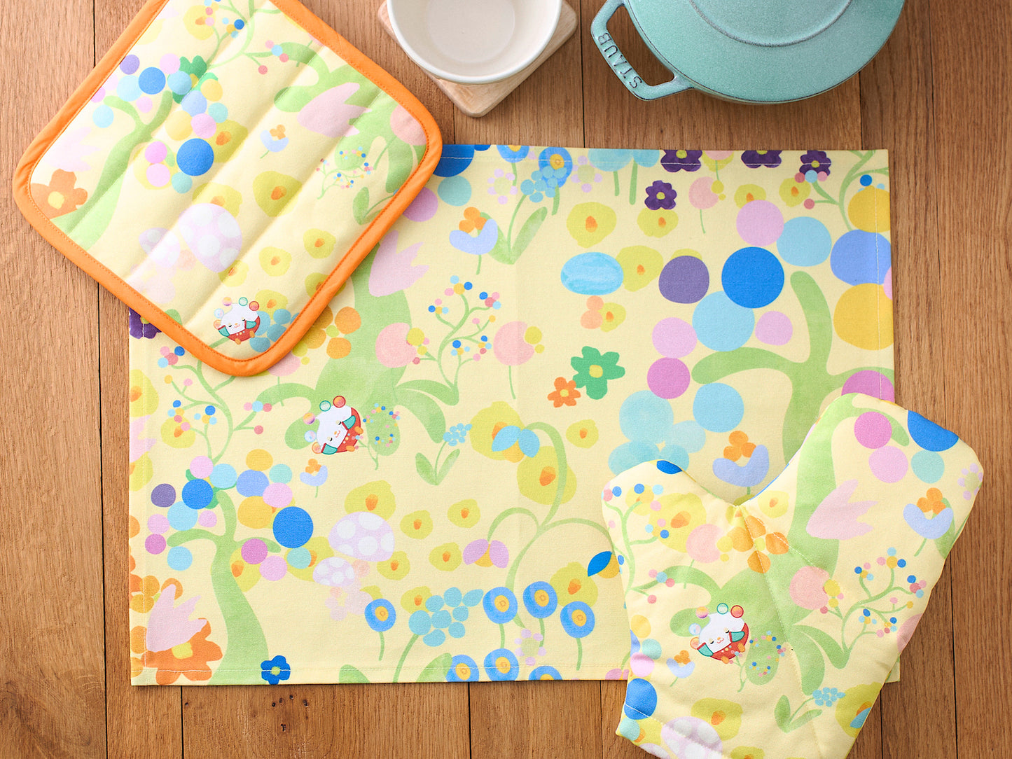 poupo luncheon mat