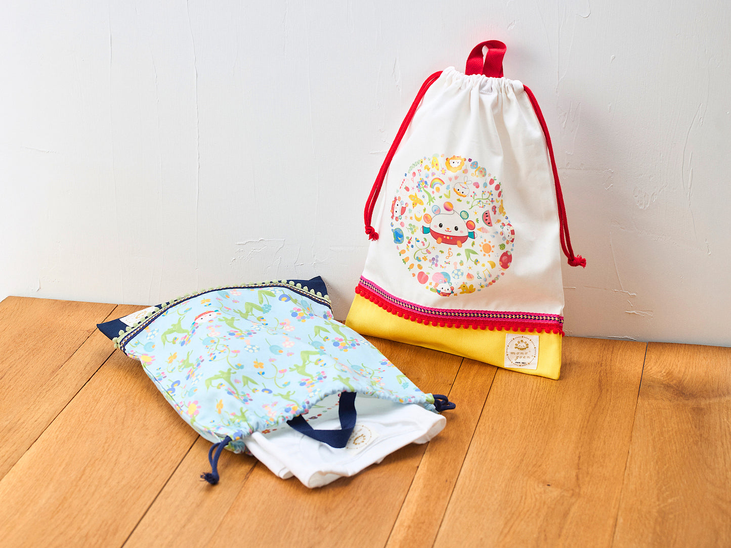poupo clothes bag