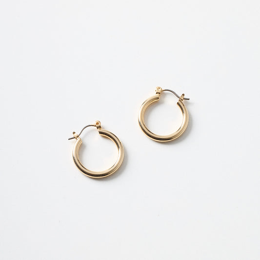 Simple basic hoop pierce