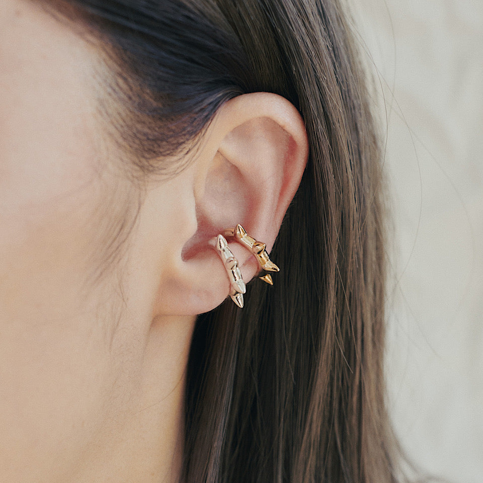 Toge ear cuff