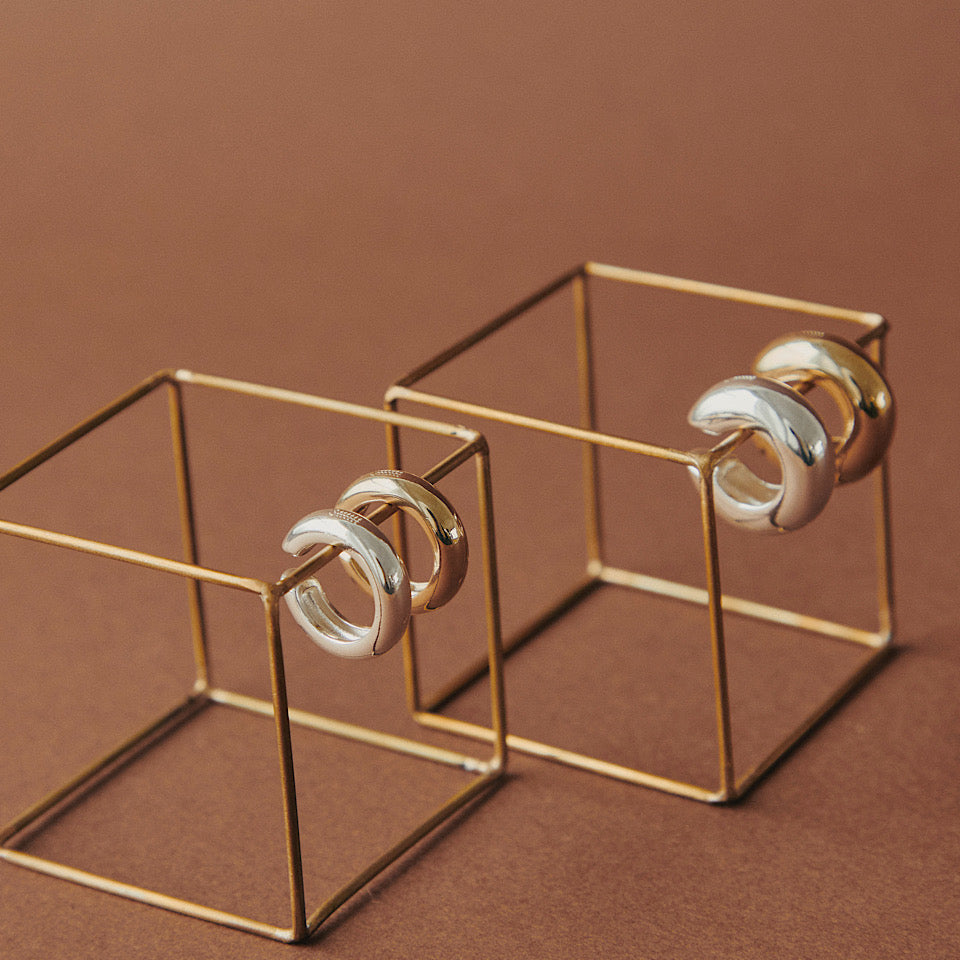 Chunky hoop ear cuff