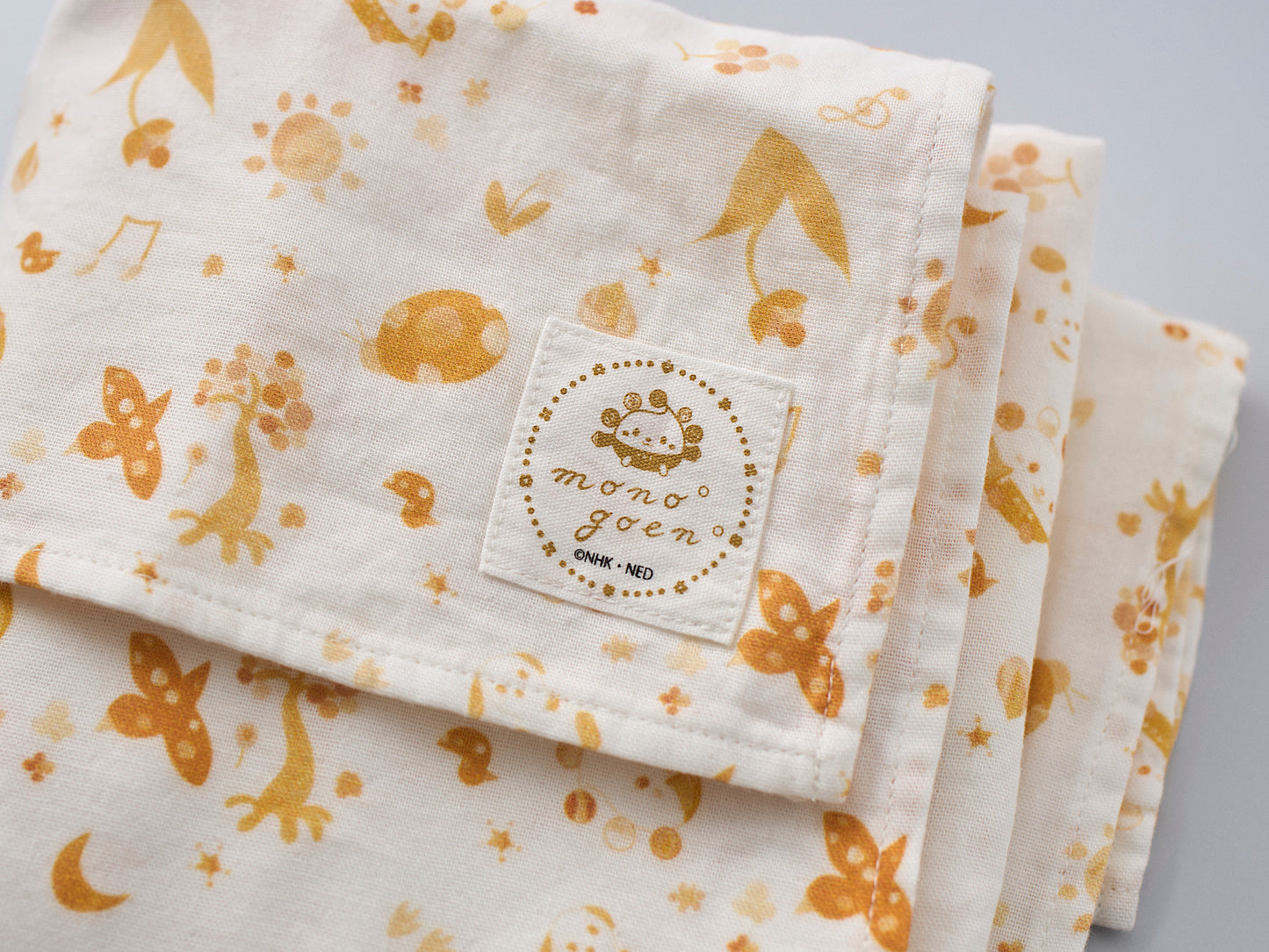 poupo organic cotton Swaddle