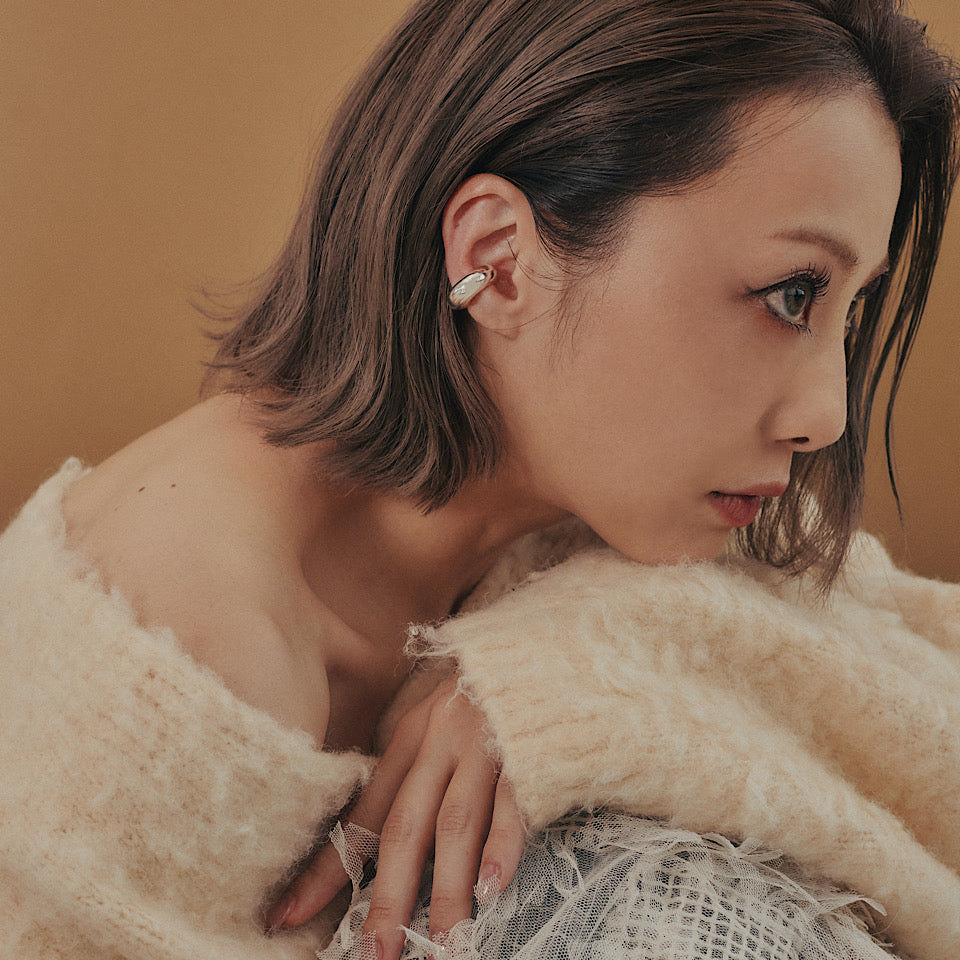 Chunky hoop ear cuff