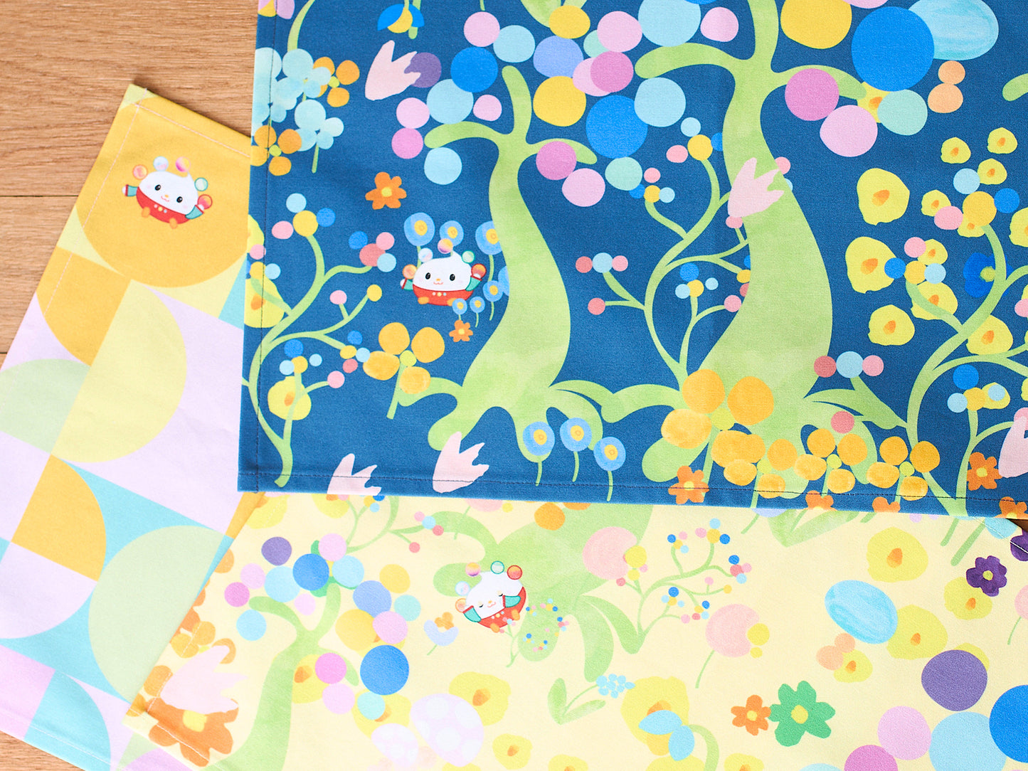 poupo luncheon mat