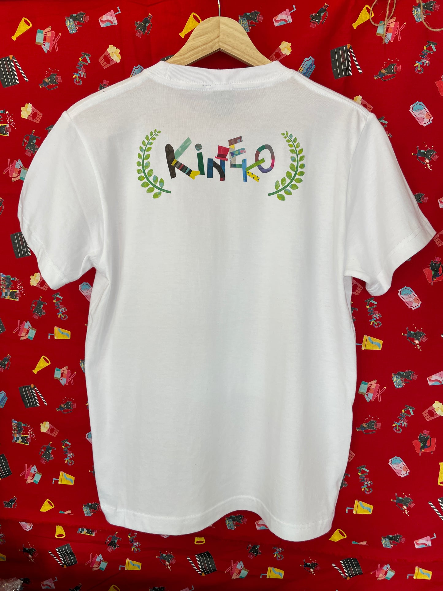 キネコ タブロイドTシャツ