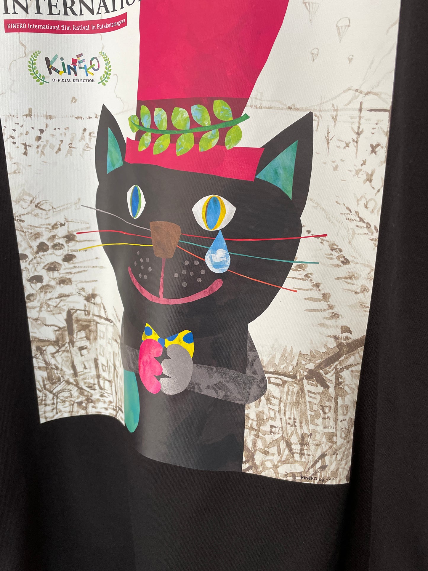 キネコ タブロイドTシャツ