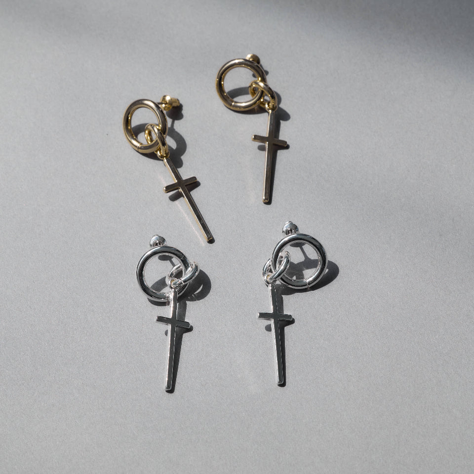 【先行予約受注商品】Cross drop pierce / earring