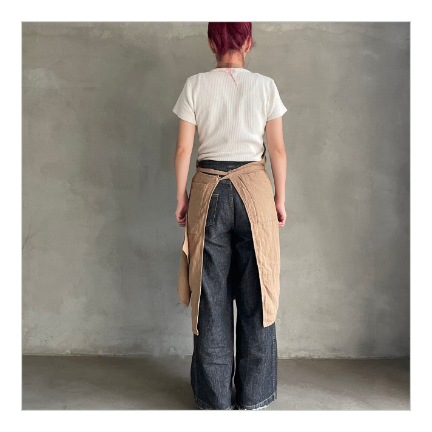 asebi pocketable apron/Beige