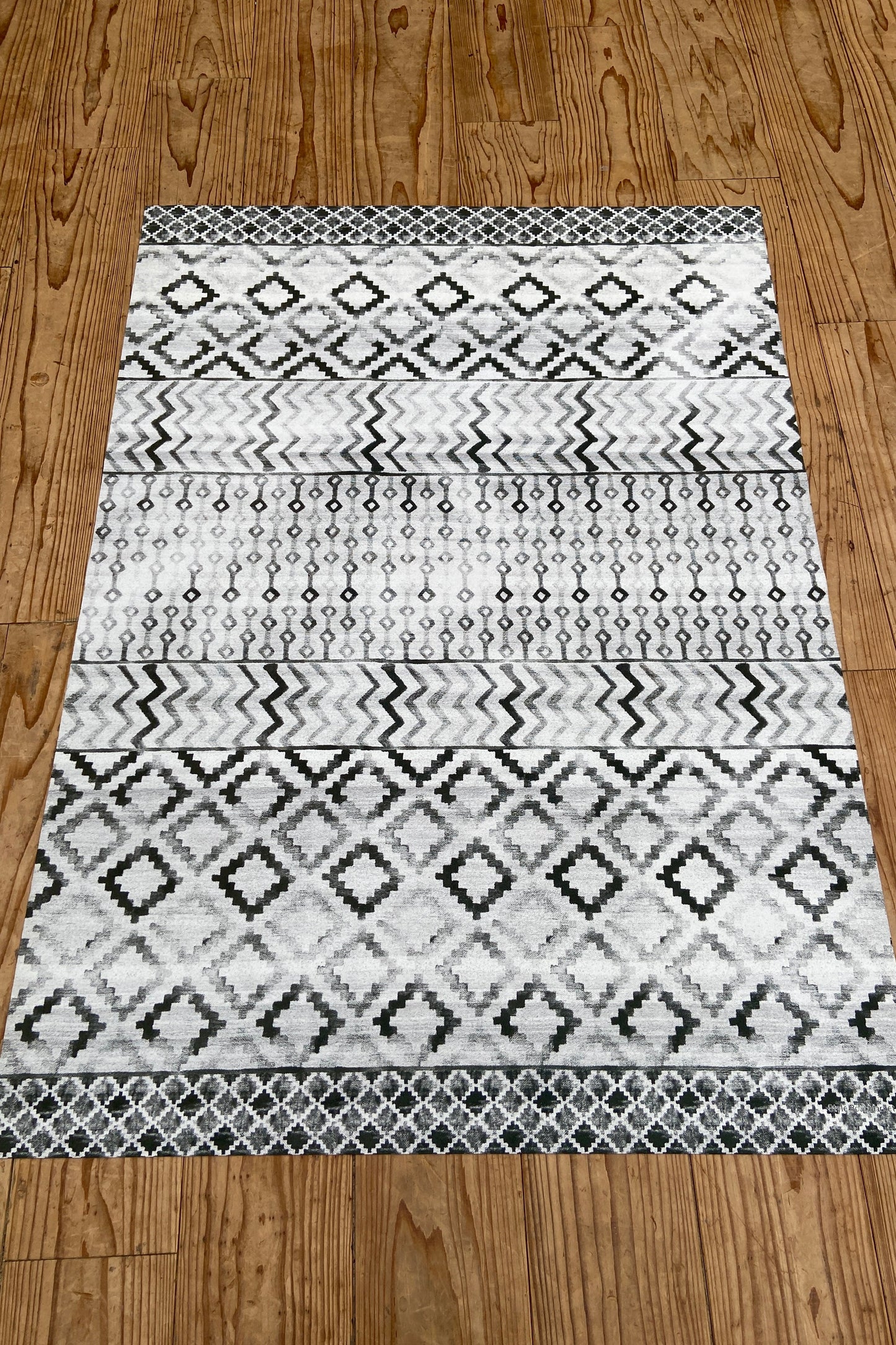 Geometric Glamping Mat 1mm