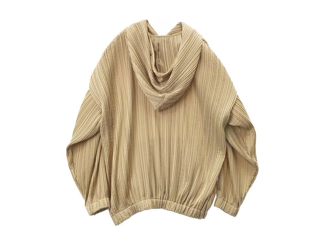 goen° Pleats hoodie beige