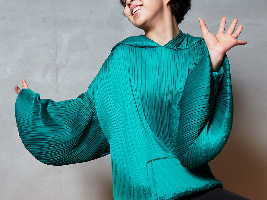 goen° Pleats hoodie green