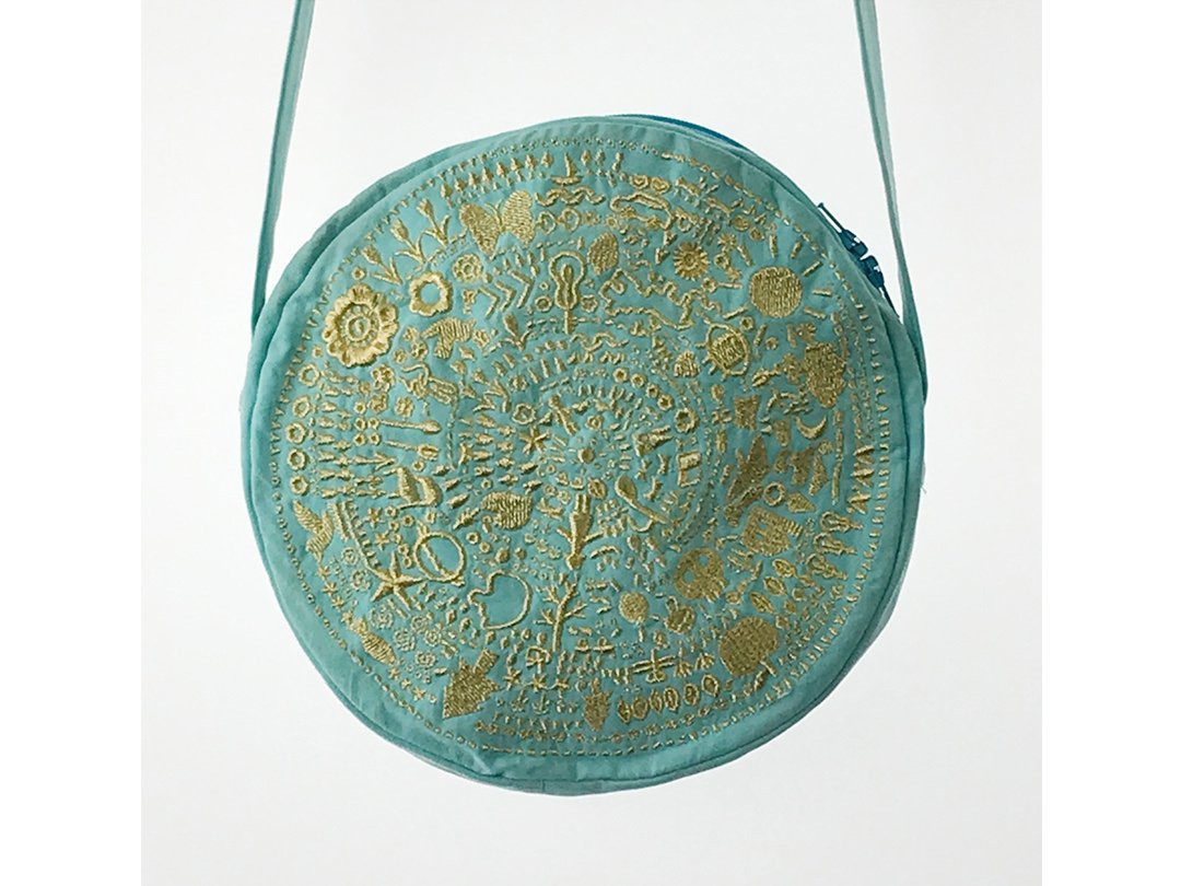 with goen°Pouch (Mint)