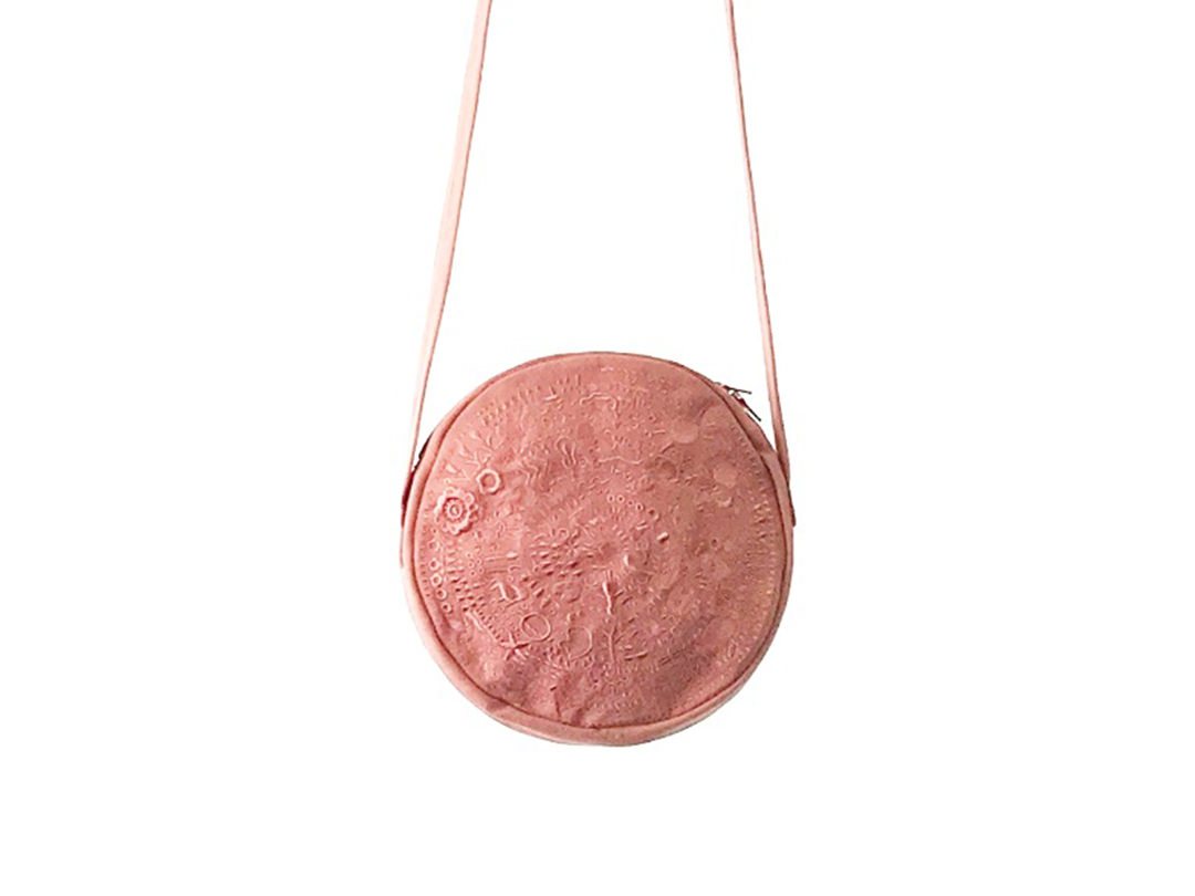 with goen°Pouch (Pink)