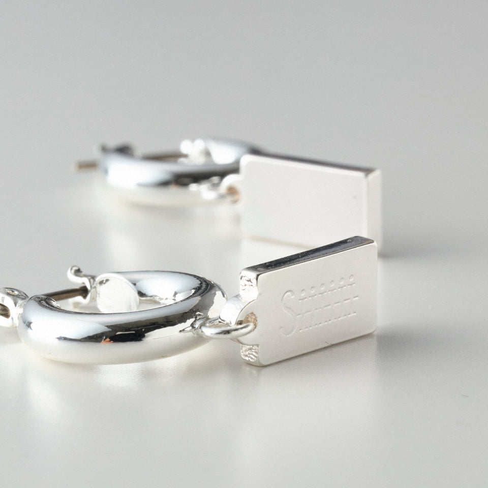 【先行予約受注商品】Siiiiii Logo plate pierce