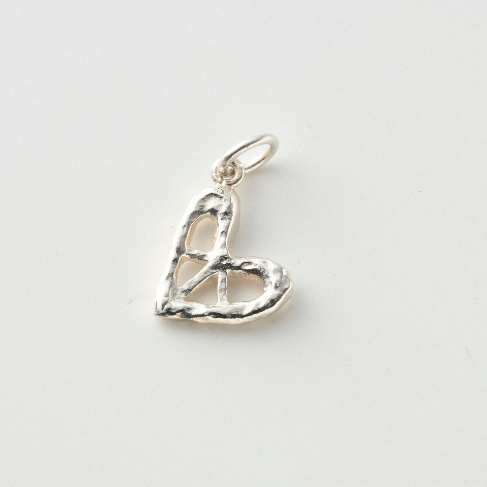 【先行予約受注商品】【Silver925】 Love & Peace charm