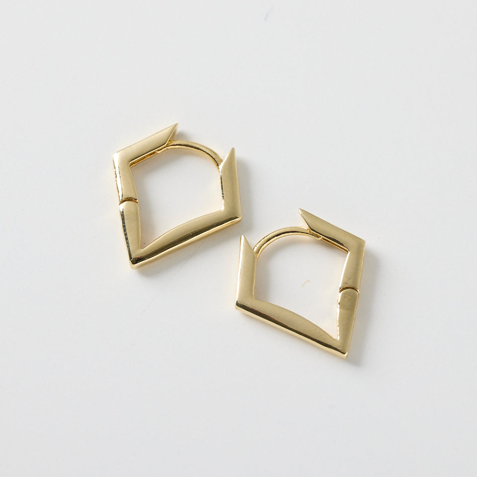 【NEW】Diamond basic hoop pierce