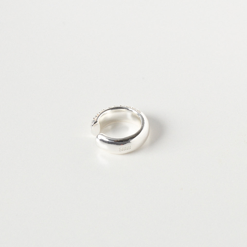 Zirconia bulge ear cuff