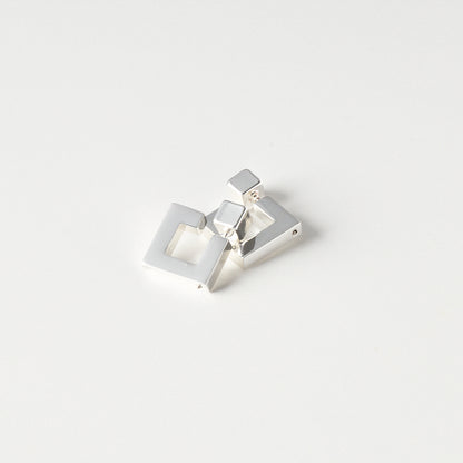 Square 2way pierce