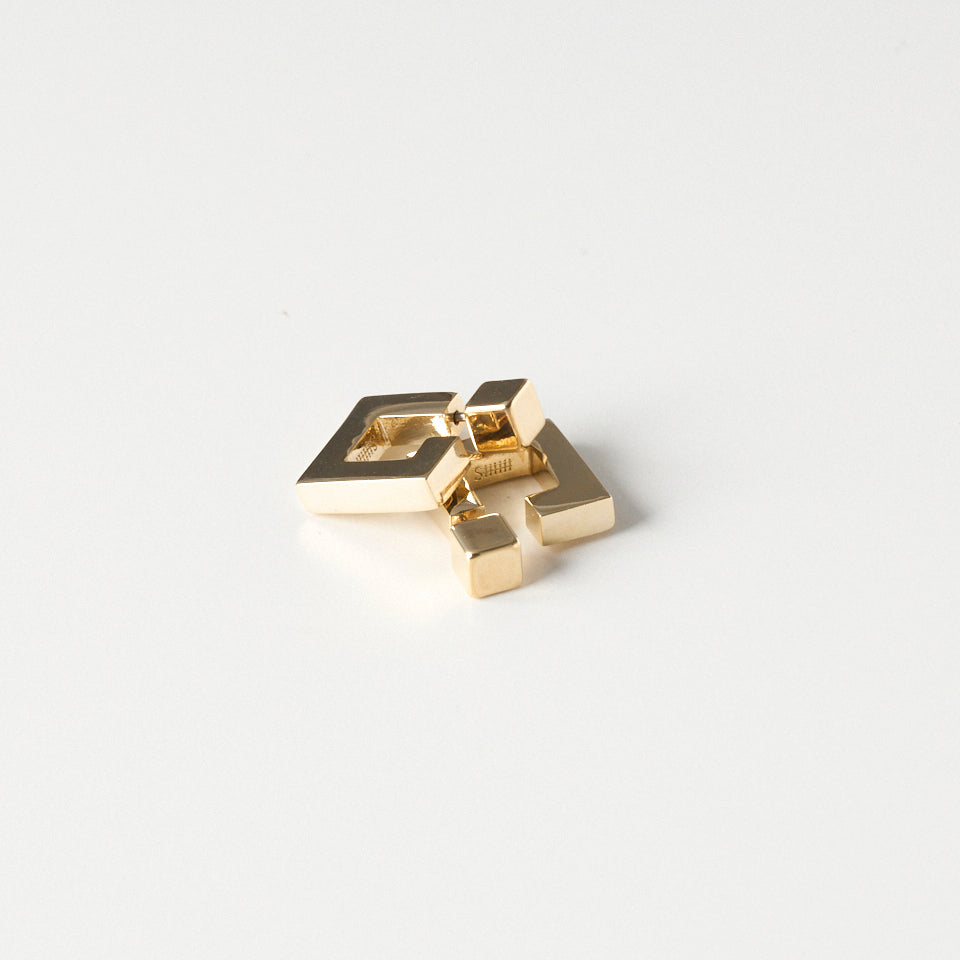 Square 2way pierce