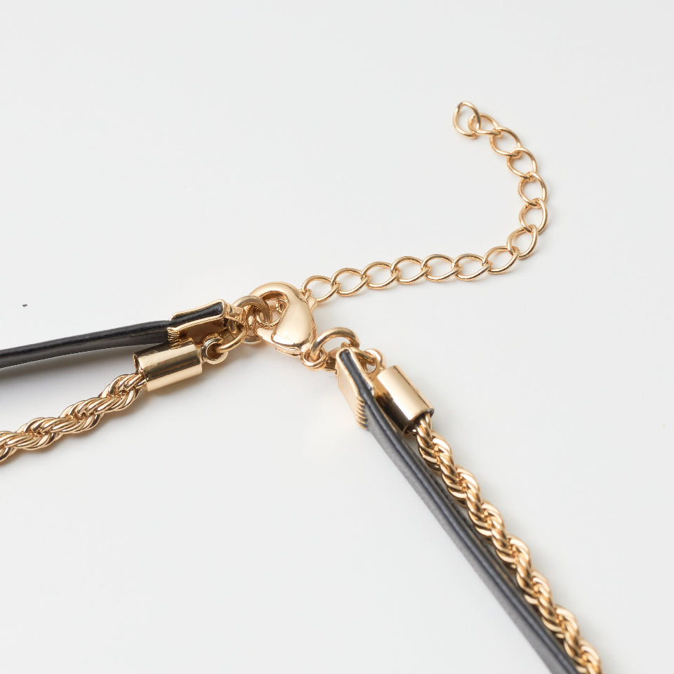 Leather chain choker