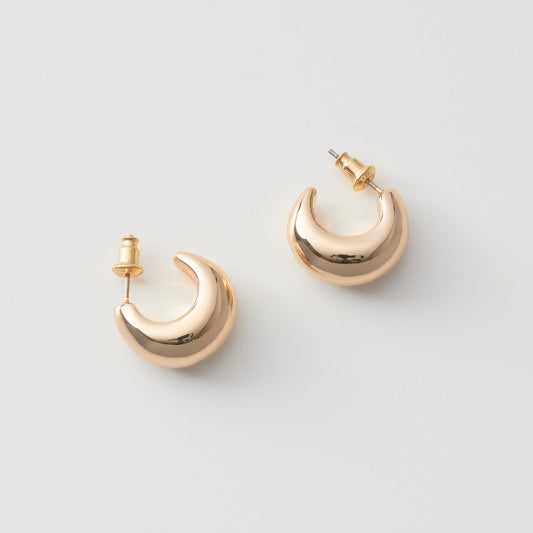 【先行予約受注商品】Crescent moon pierce