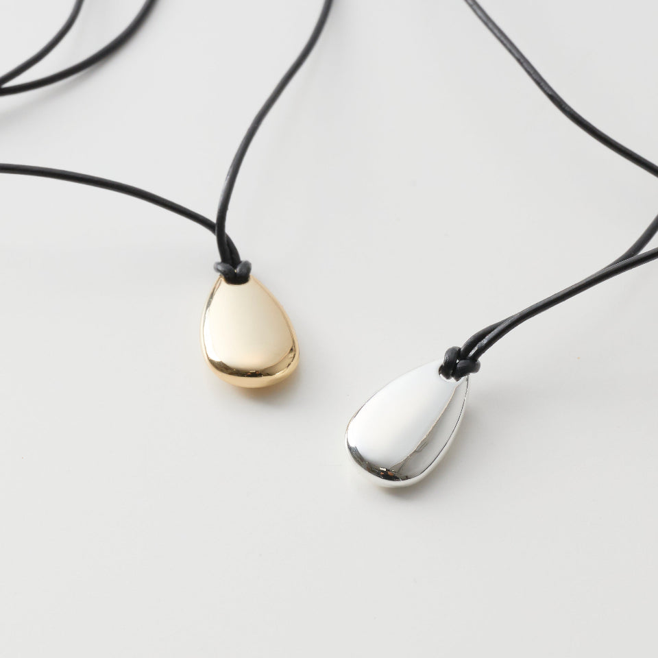 【先行予約受注商品】Leather point necklace
