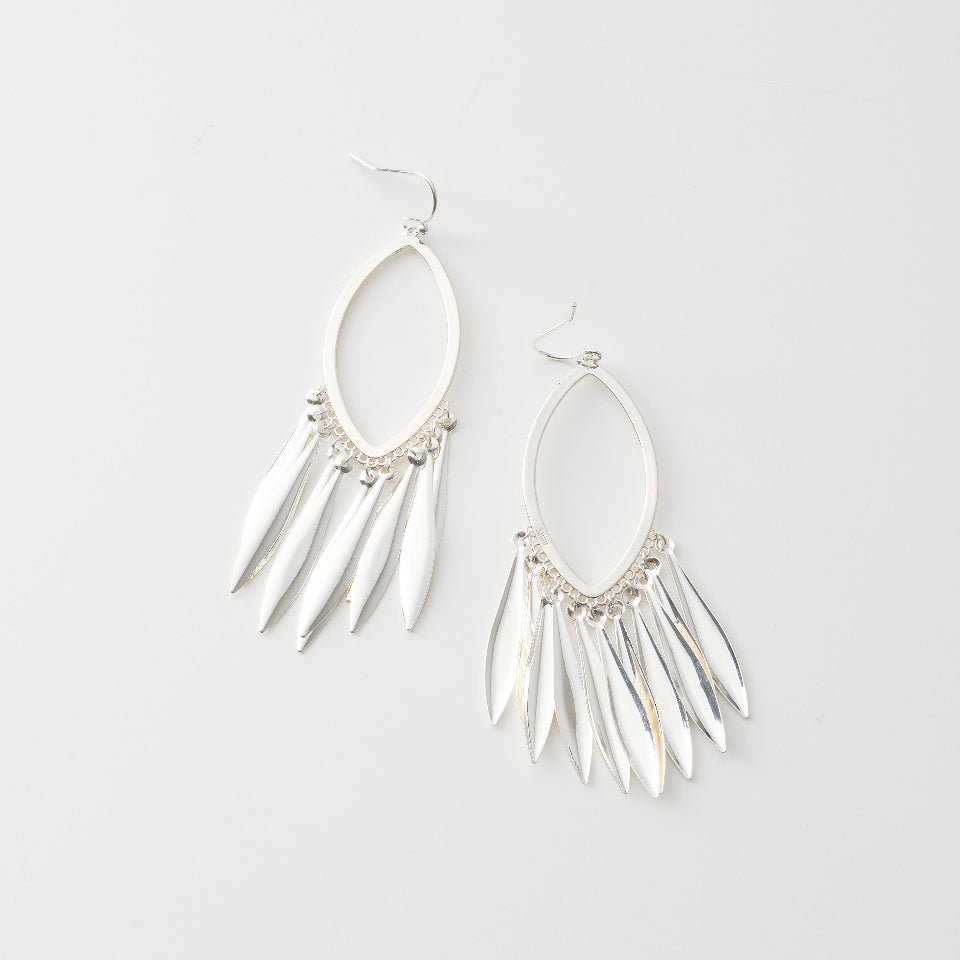 【先行予約受注商品】Metal fringe pierce
