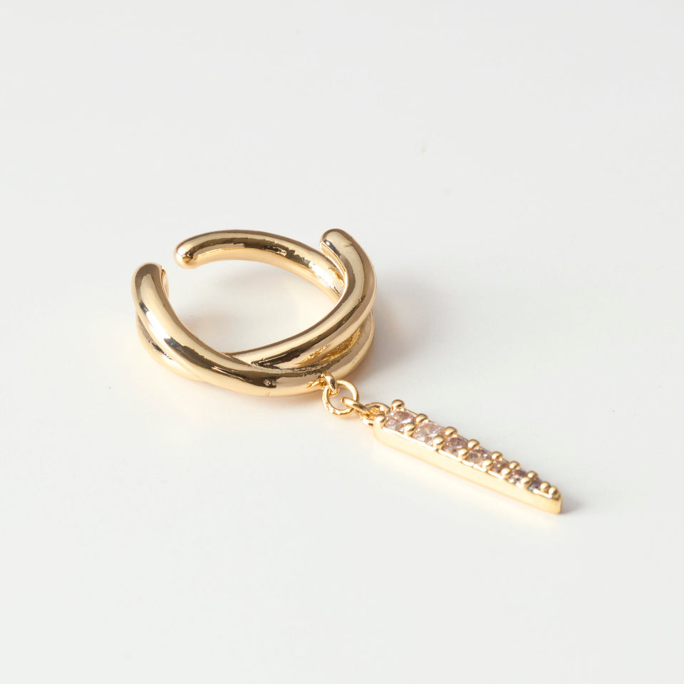 【先行予約受注商品】Zirconia pointed ear cuff