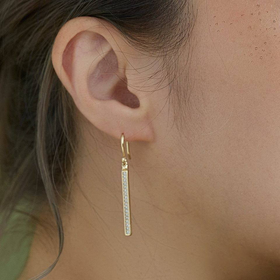 【先行予約受注商品】Zirconia line pierce / earring