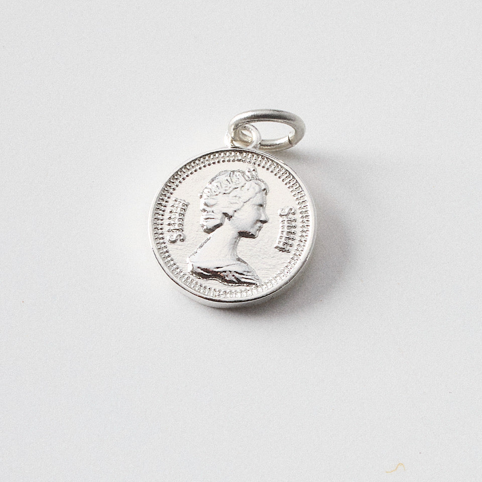 Siiiiii coin charm