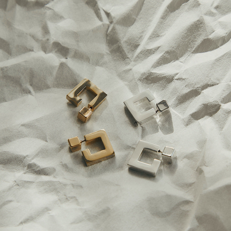 Square 2way pierce
