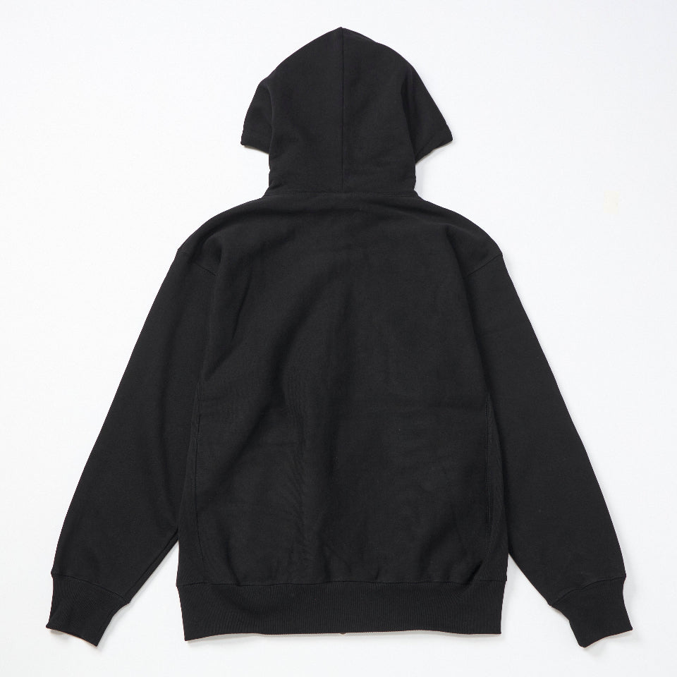 Solid black zip up hoodie (Black)
