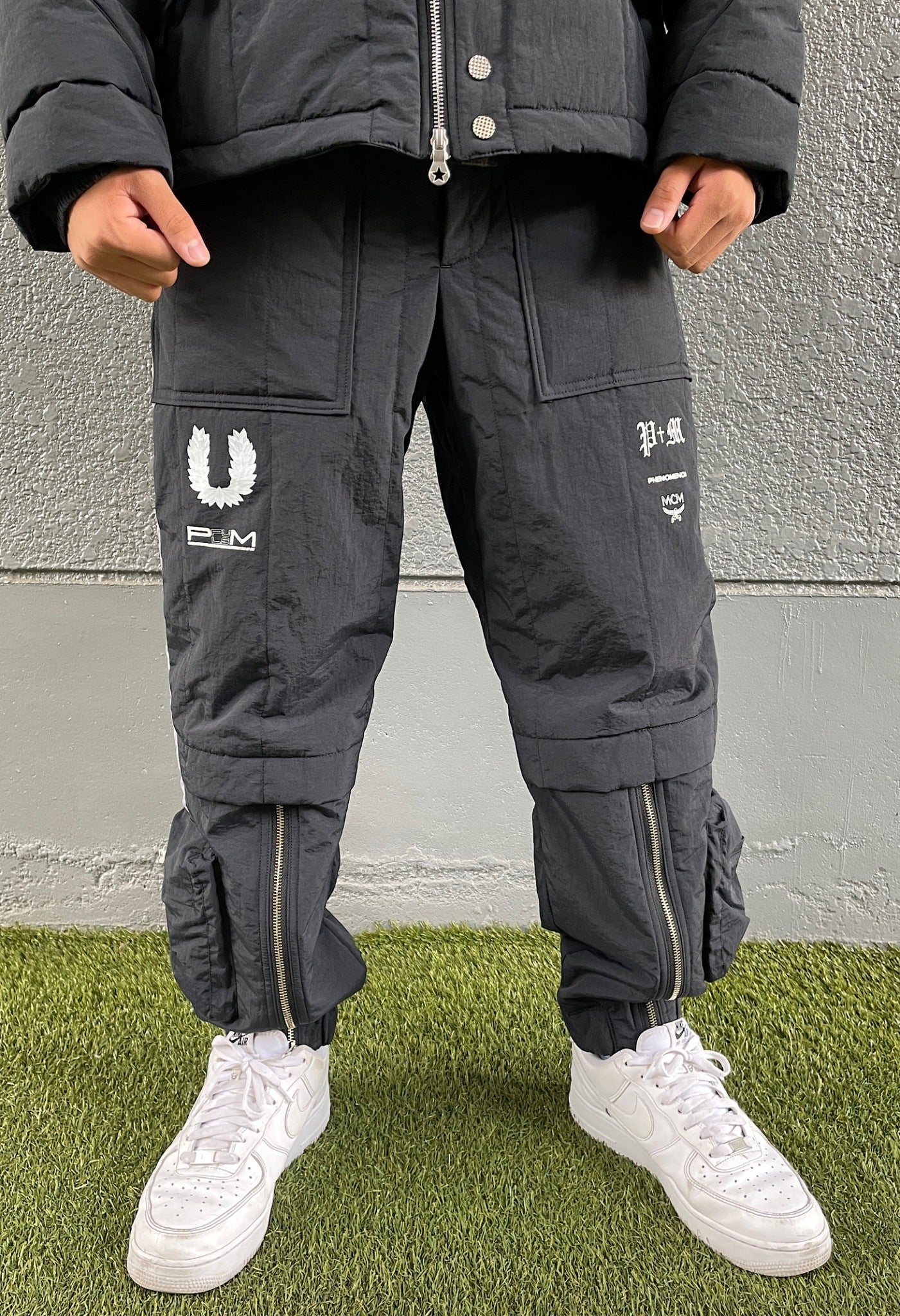 [P+M PHENOMENON]. BIG LAUREL RACING PANTS ブラック