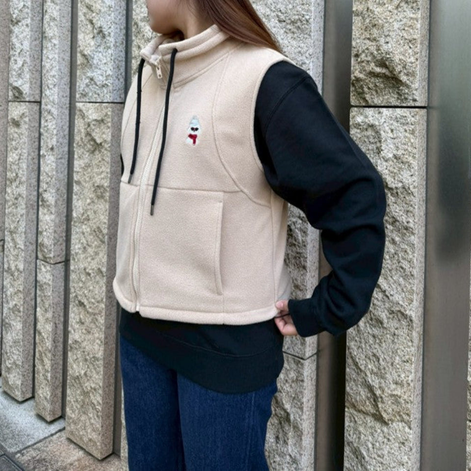 【新作商品】刺繍入りフリースベスト