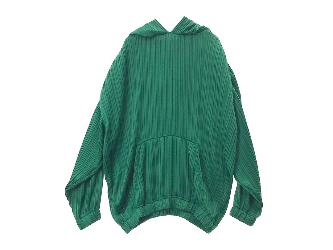 goen° Pleats hoodie green